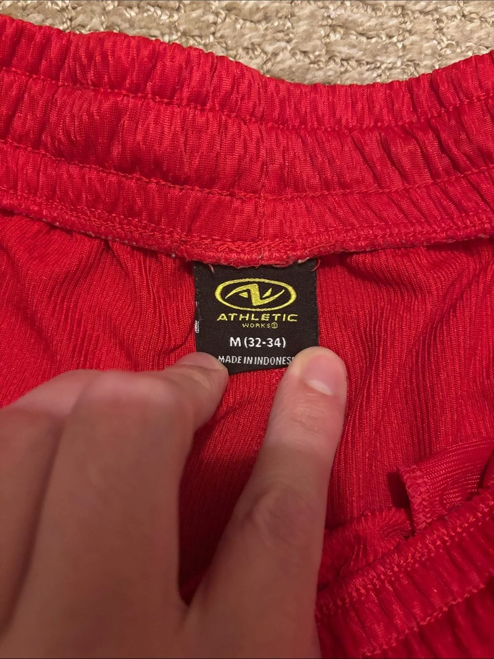 Athletic Works Red Mesh Athletic Shorts Men’s Medium
